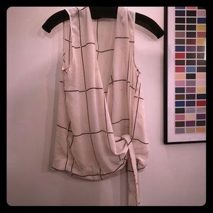 Trouve Wrap top with Geometric design